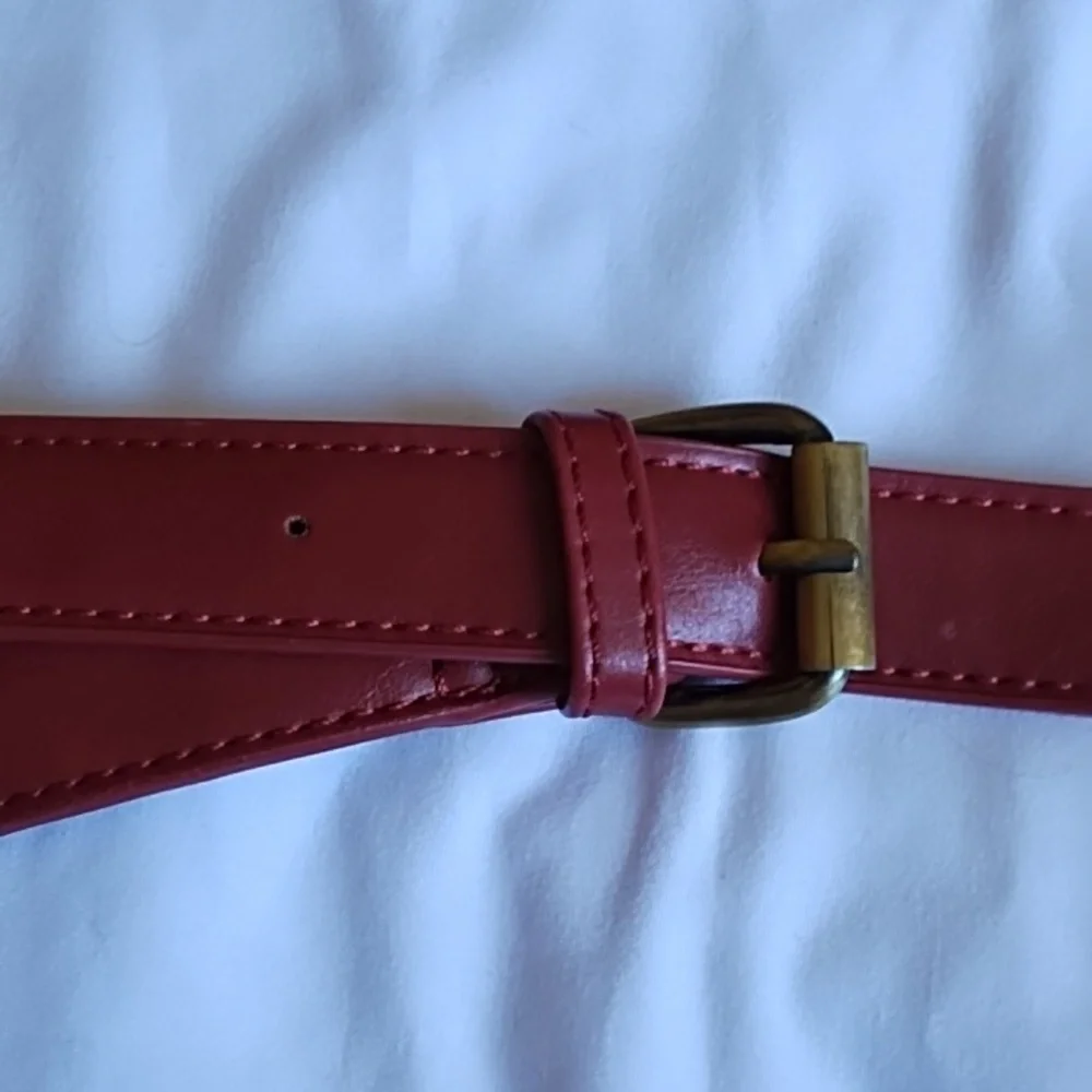 Red faux leather messenger bag/briefcase